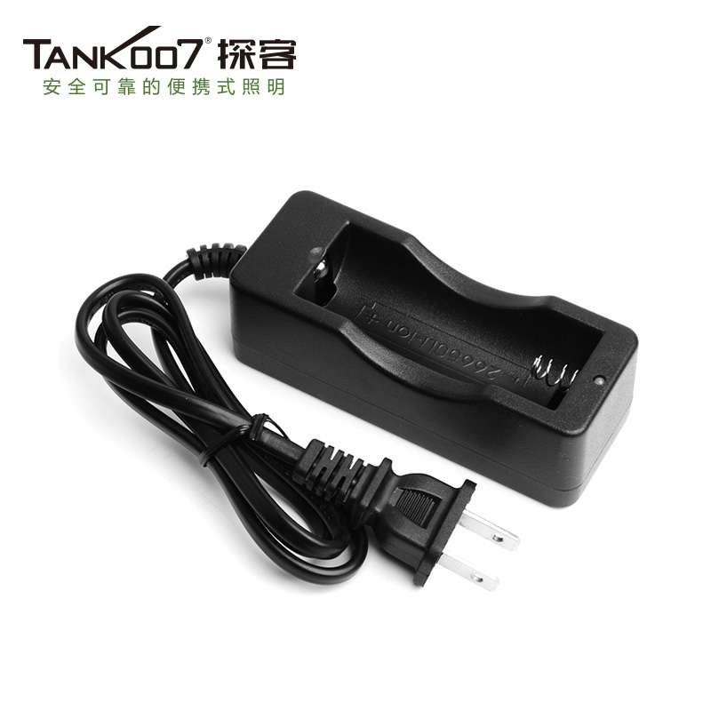 1561511849655736.jpg 手電筒廠家